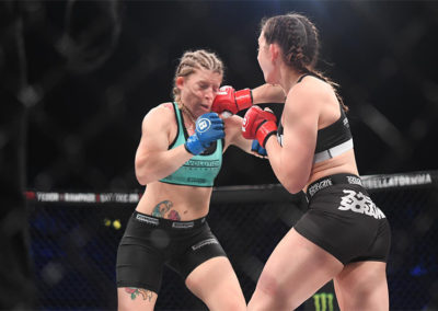 Charlotte McIntyre Punches Opponent